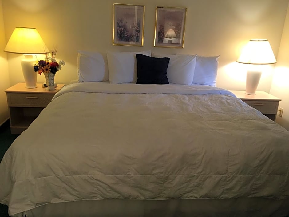 Americas Best Value Inn & Suites - Bluffton