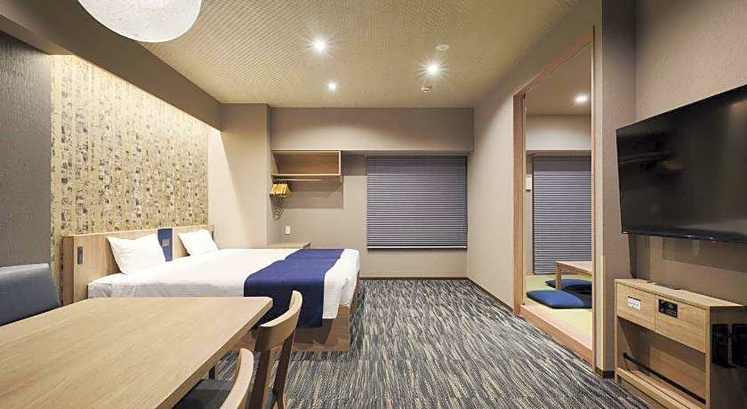 MONday Apart Premium AKIHABARA