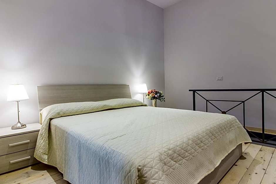 Palazzo d'Auria ApartHotel