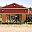 Homeplace Inn