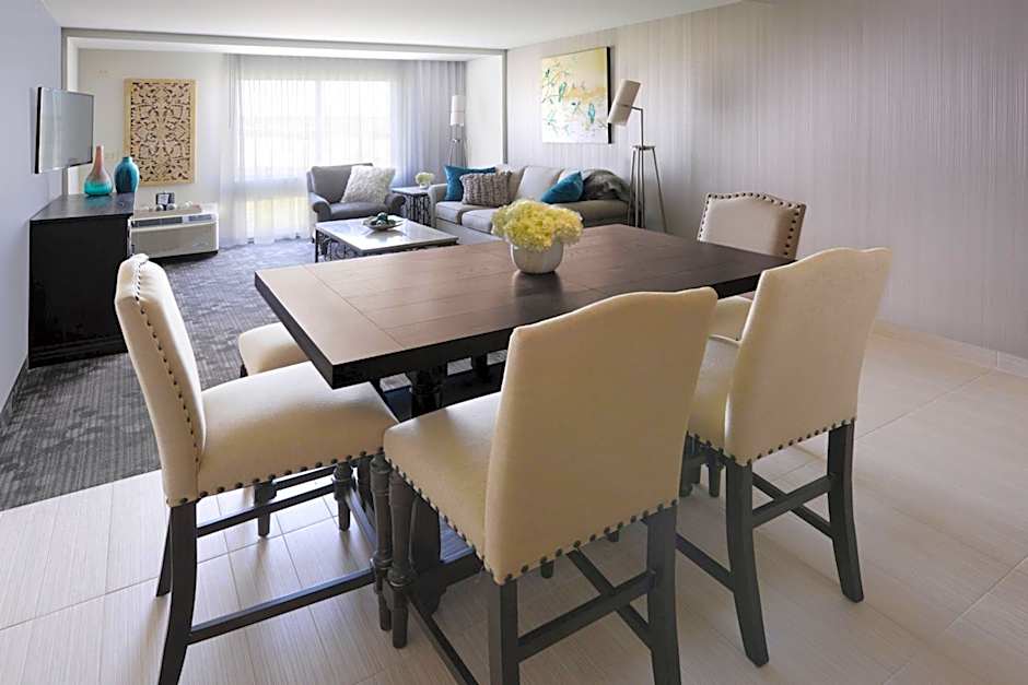 Courtyard by Marriott Dallas Plano/The Colony