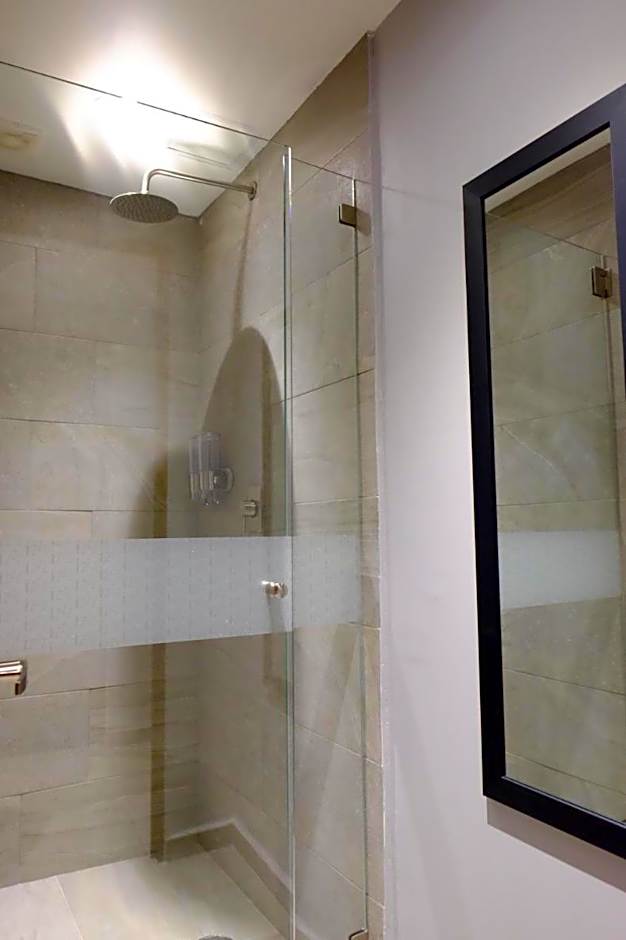 izZzleep Aeropuerto Terminal 2