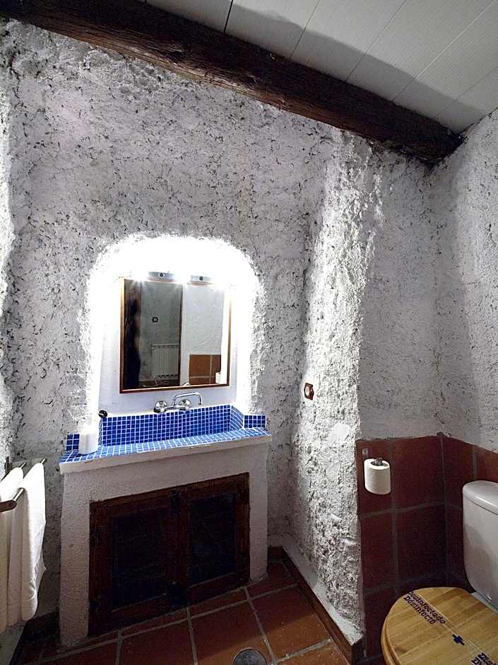 Casas Cueva La Tala