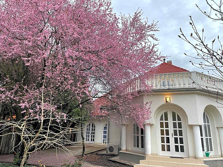 SunGarden Vendégház