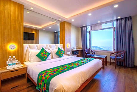 Deluxe Honeymoon Suite With Valley View