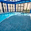 Oceanfront Views, Recently Renovated Kitchen,Pools