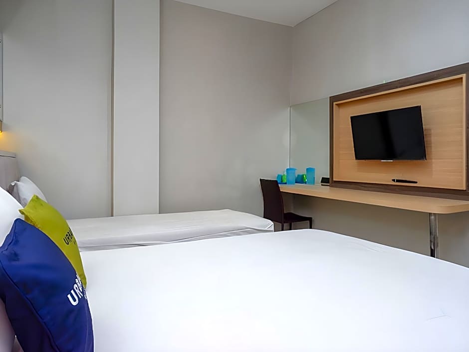 Urbanview Hotel Double Tree near RSUD Margono Purwokerto