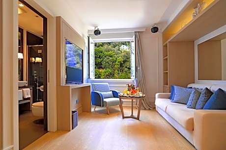 Suite with Sea View