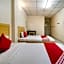 OYO 301 River Inn Hotel