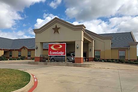 Econo Lodge Inn & Suites Bridgeport