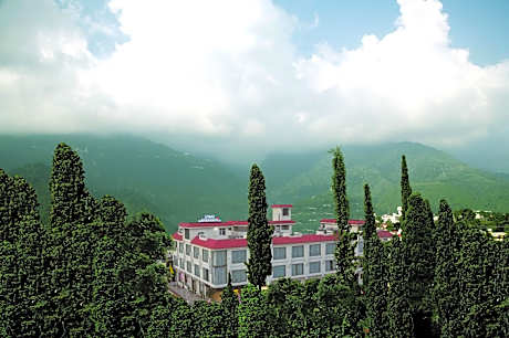 The Vaishno Devi Sarovar Portico Katra