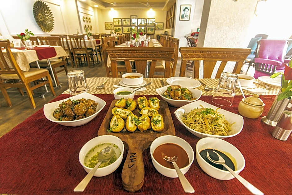 WOW STAYZ2 Hotel Misty Meadows