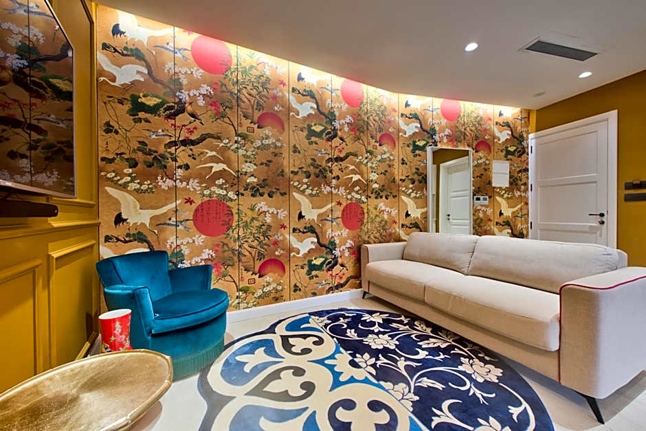 HOLM Boutique & SPA - IK Collection