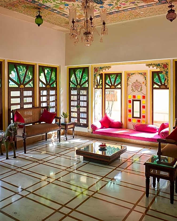 Hotel Mahendra Prakash