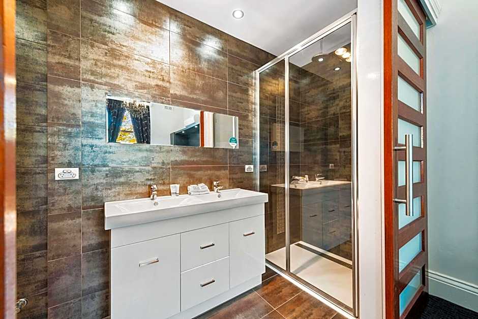 Quality Hotel Colonial Launceston