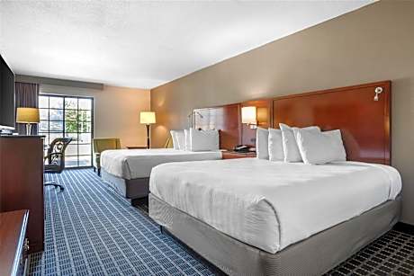 Queen Room with Two Queen Beds