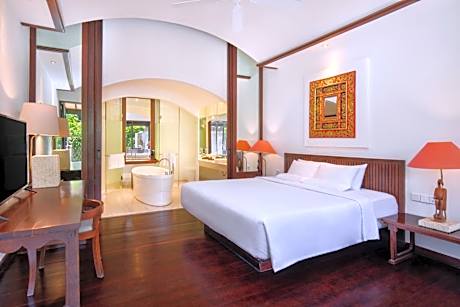 Tropical Terrace King Room
