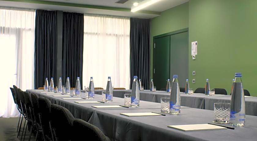 Hotel Twenties Tbilisi - Stay & Dine