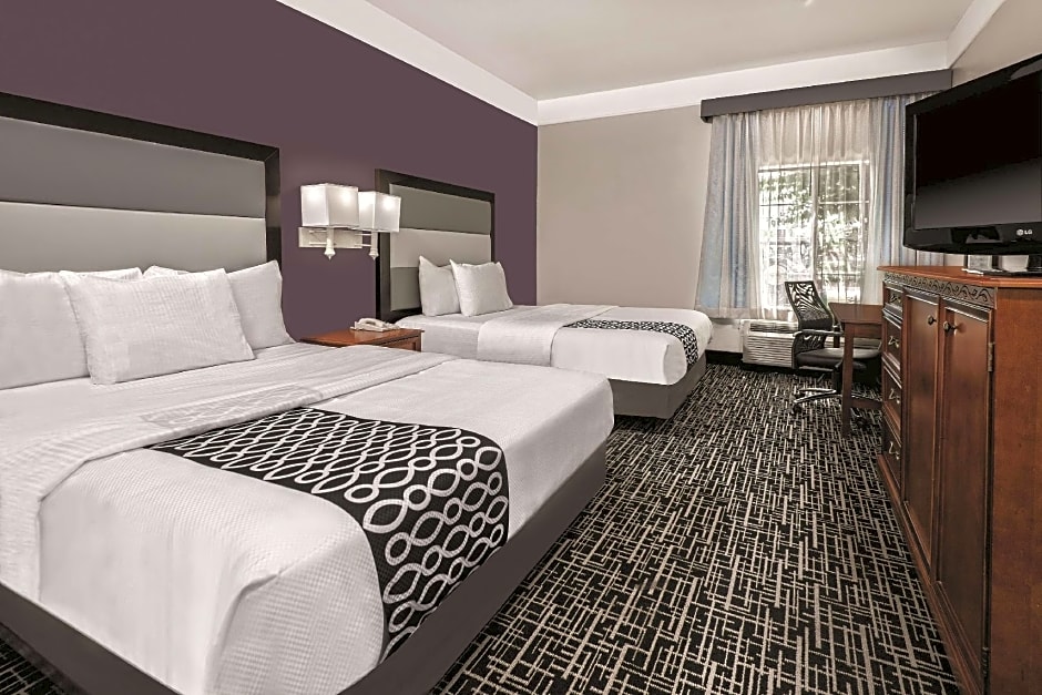 La Quinta Inn & Suites by Wyndham Houston - Rosenberg