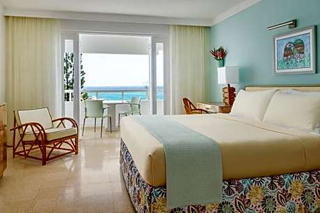 Deluxe Room with Ocean View
