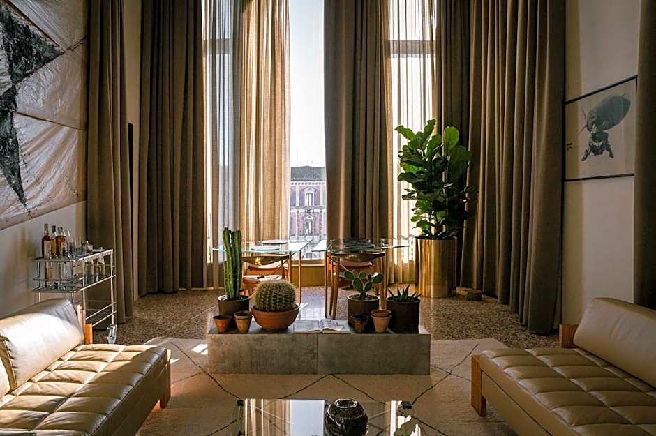 The Venice Venice Hotel