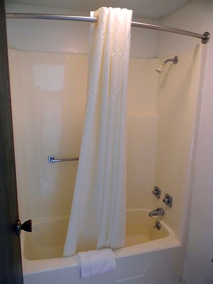Americas Best Value Inn Heath-Newark