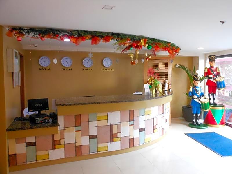 Royal Suites Condotel