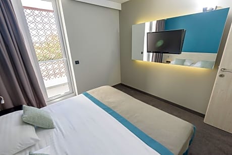 Superior Suite with Balcony