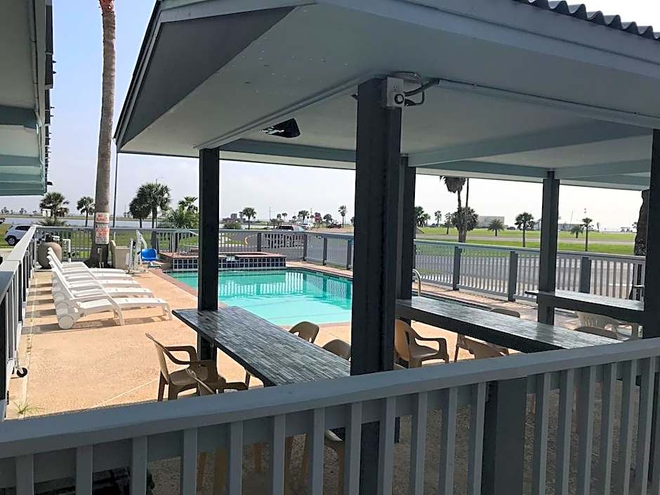 Studio 6 Suites Rockport, TX