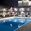 Niagara Falls Courtside Inn