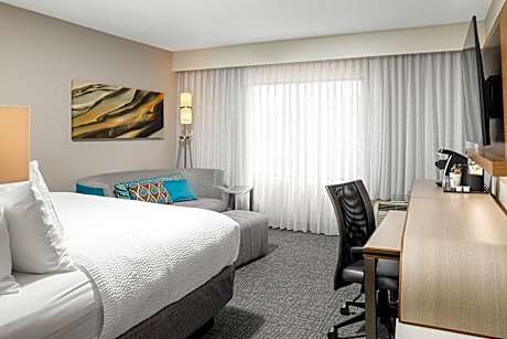 King Room with Sofa Bed