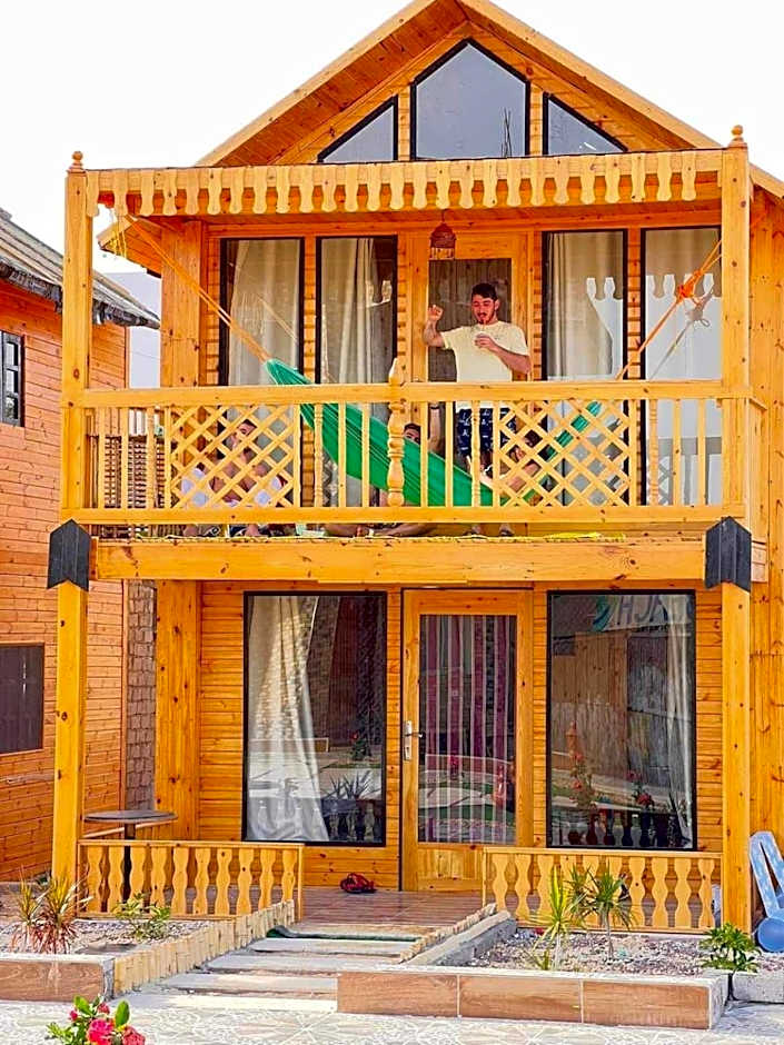 Green Beach Camp & Hotel