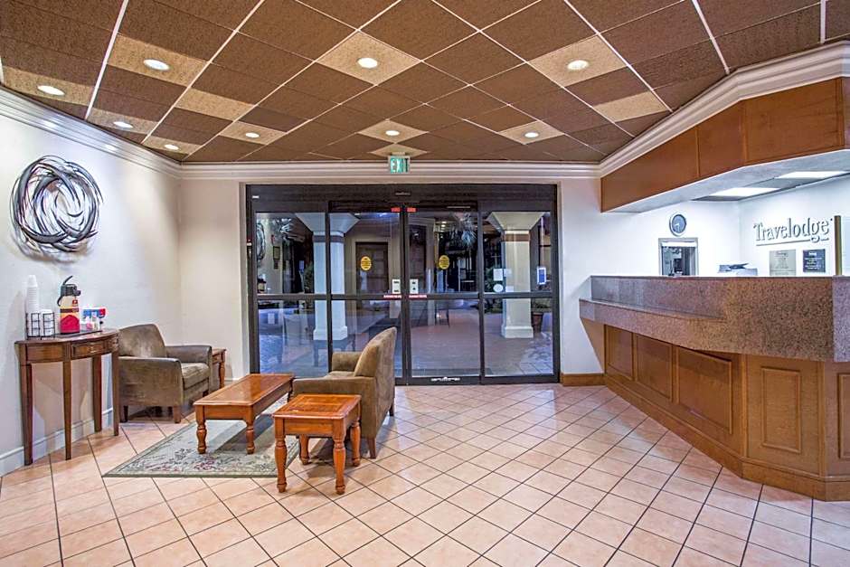Travelodge by Wyndham Deltona