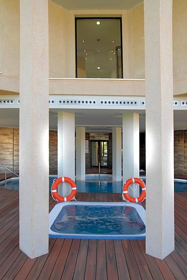 Protur Turo Pins 4* SUP