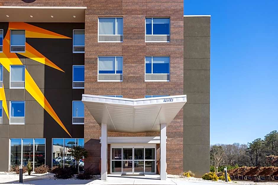 La Quinta Inn & Suites by Wyndham Locust Grove