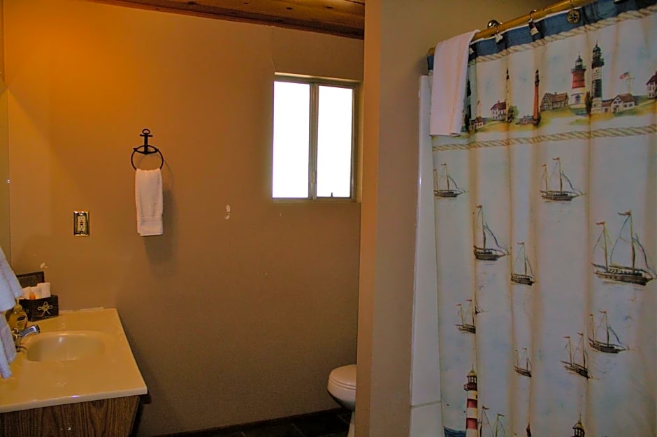 Goldmine Lodge