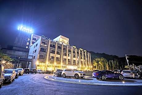 Shine Mood Resort Yuanli