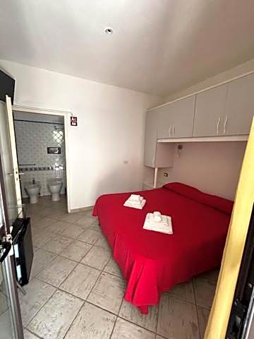 Petite Maison - Petits Appartements