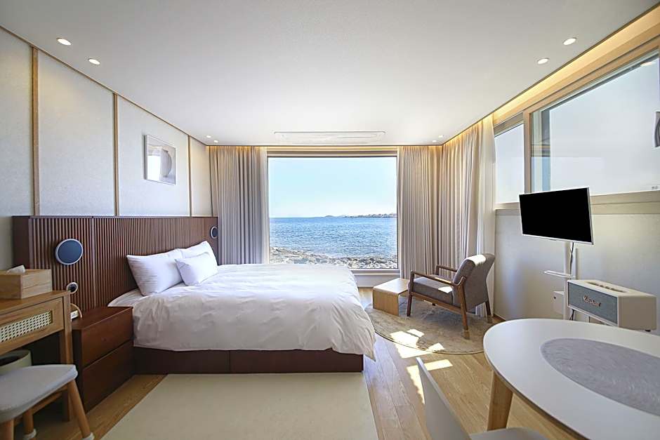 Jeju (Aewol) Cony Hotel