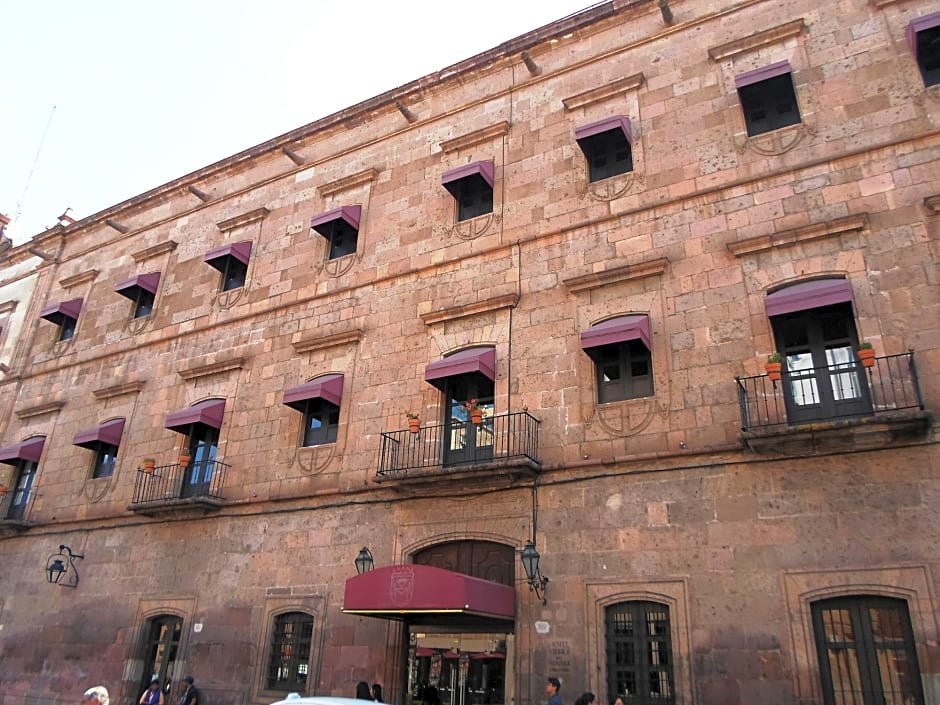 Hotel Virrey De Mendoza