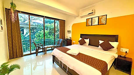 Hotel 7Seas by Solara Hospitality