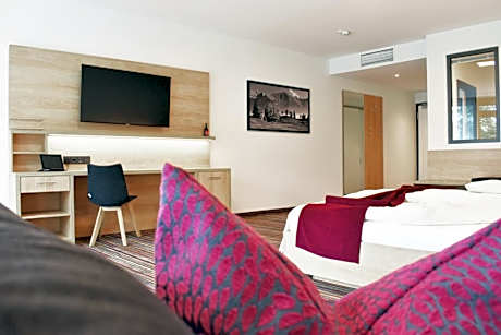 Soloplan City Resort