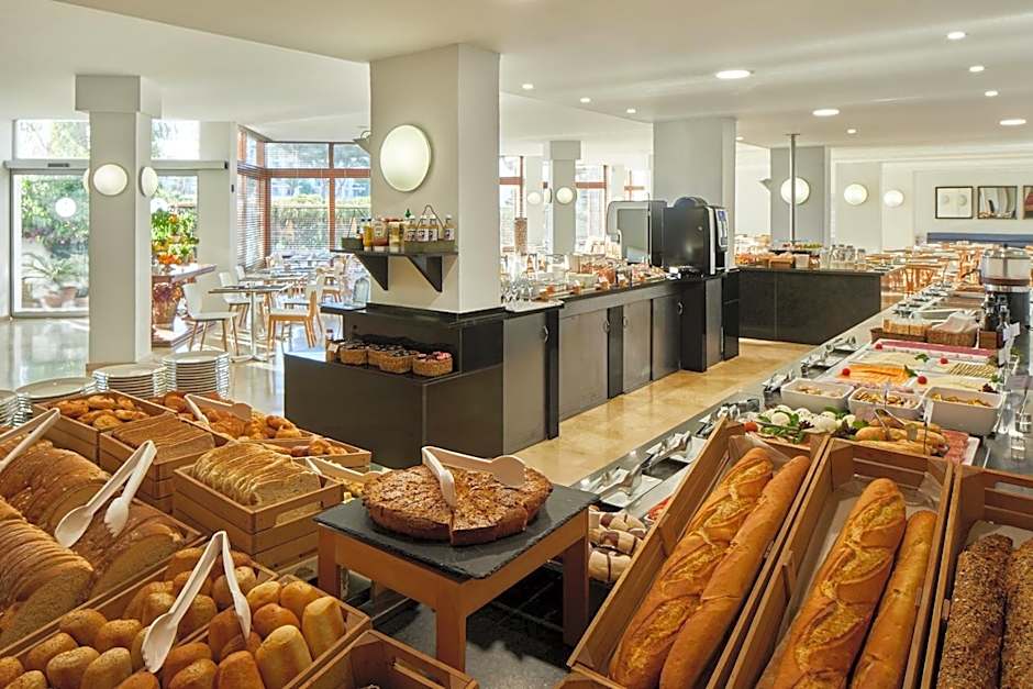 Hotel Tres Torres