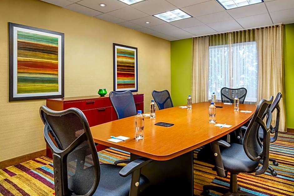 Fairfield Inn & Suites by Marriott Peoria East