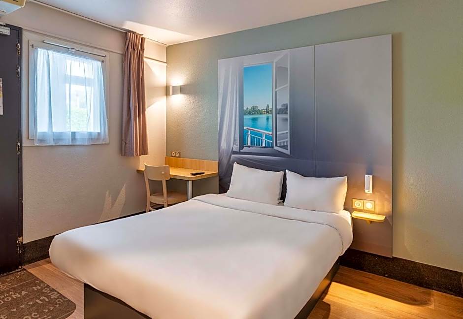 B&B HOTEL Lyon St Priest