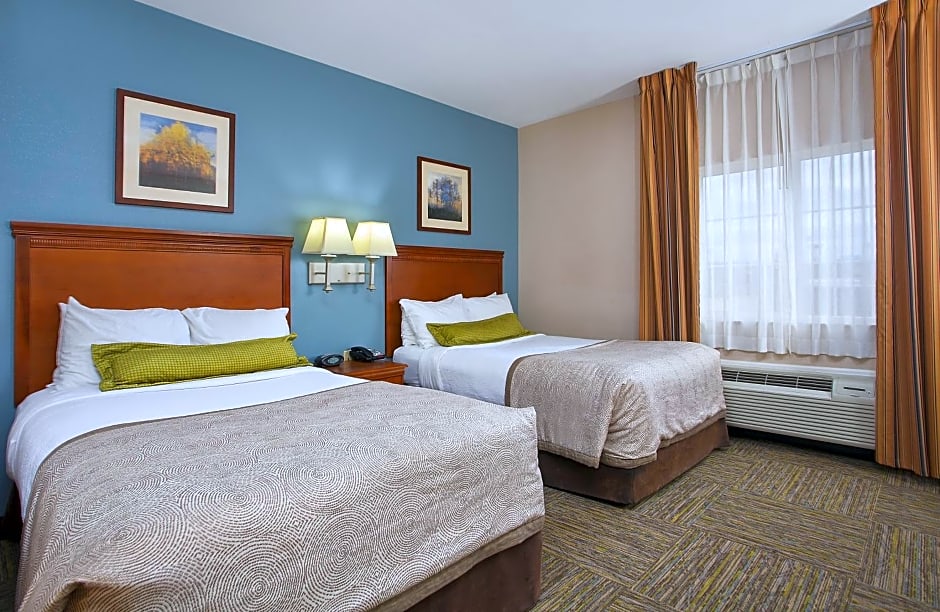 Candlewood Suites Tuscaloosa, an IHG Hotel