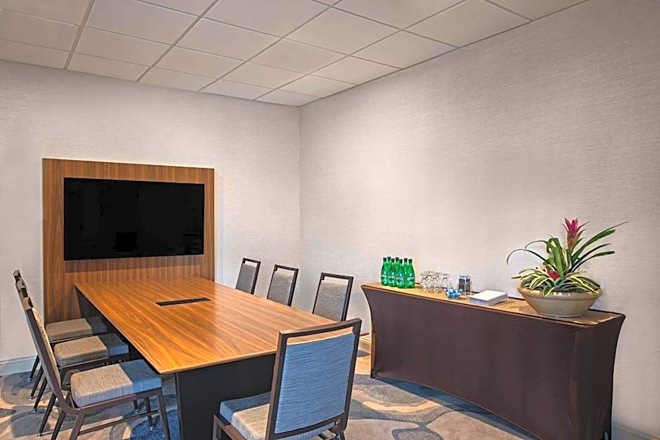 Sheraton Charlotte Airport Hotel