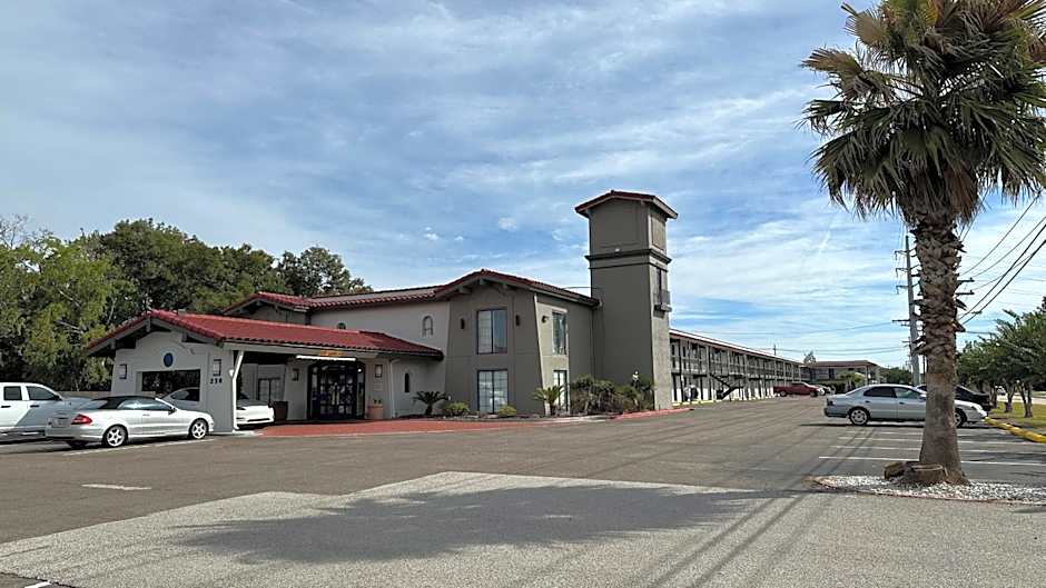 Motel 6-Beaumont, TX