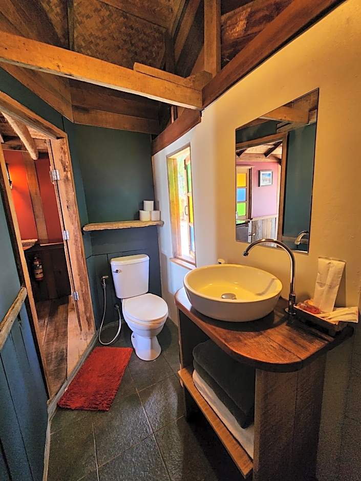 Castaway Beach Bungalows