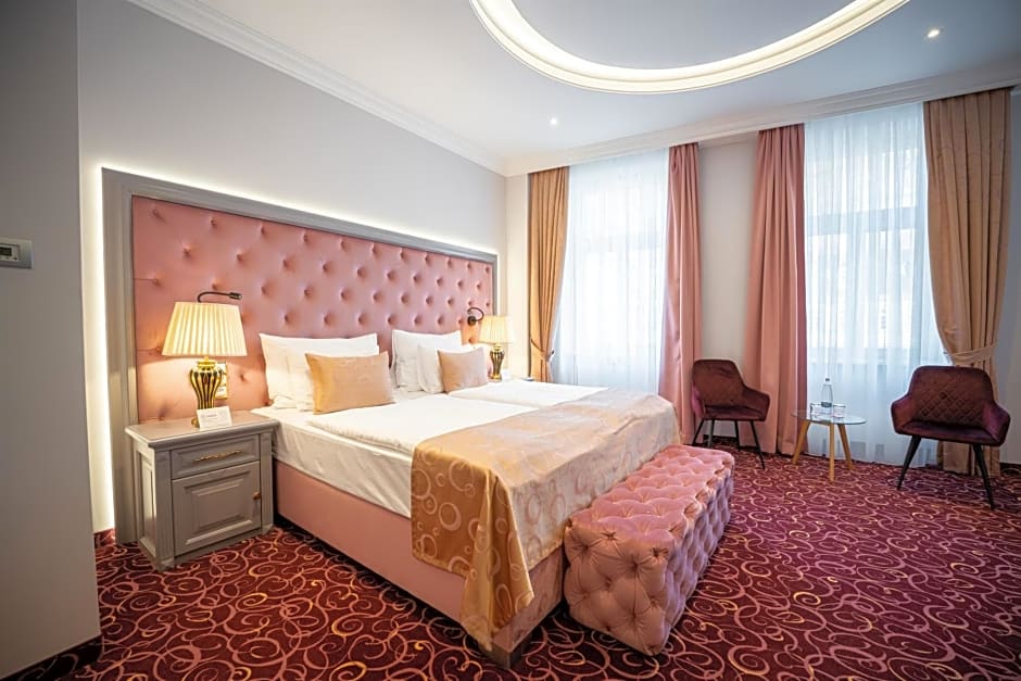 Golden Key Boutique Hotel